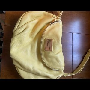 MARC BY MARC JACOBS yellow crossbody EXCELLENT CONDITION
